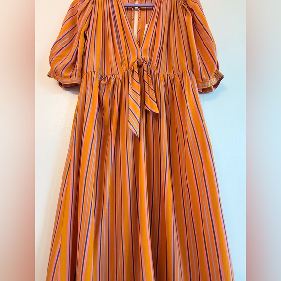 Elegant Striped Midi Dress in Orange and Purple - Picture 3 of 8